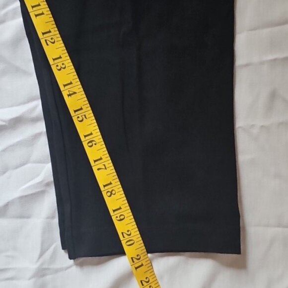 Old Navy Maternity XL 2-Pack Full-Panel Cropped Leggings Black New - Picture 12 of 16